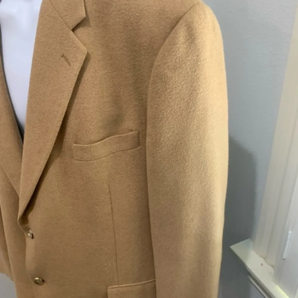 Men's Sportscoat Claiborne 100% Camel‎ Hair! Size ( 46 L) Two Button